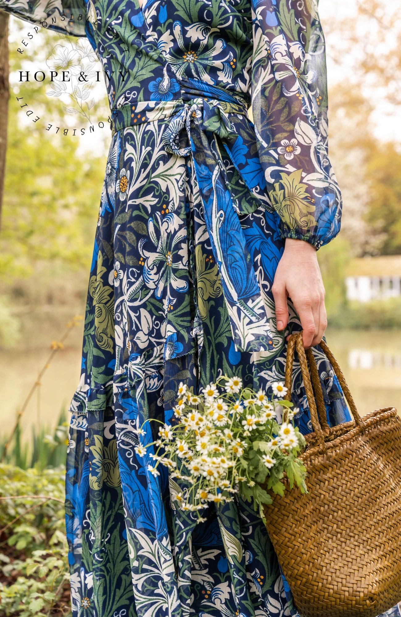 The Chrysanthemum - The William Morris Society - Image 4